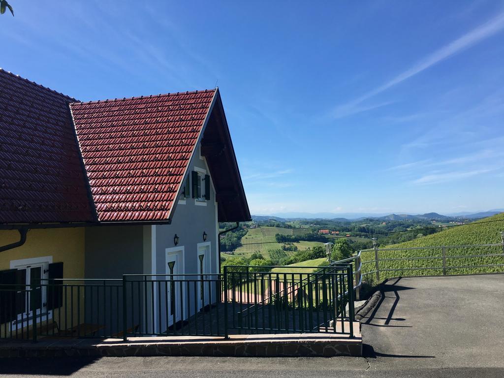 Appartamento Steirer Haus Gamlitz Esterno foto